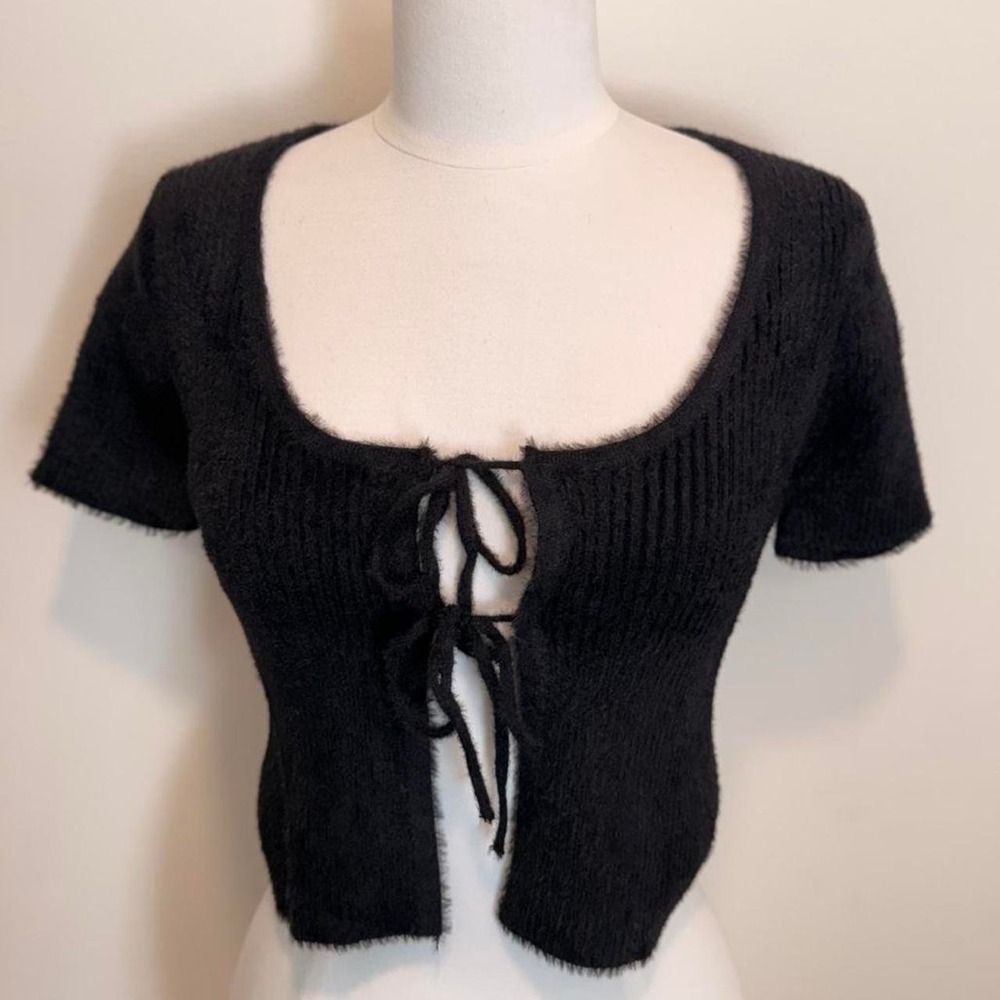 Black Fuzzy Tie-Front Knit Top 🖤✨